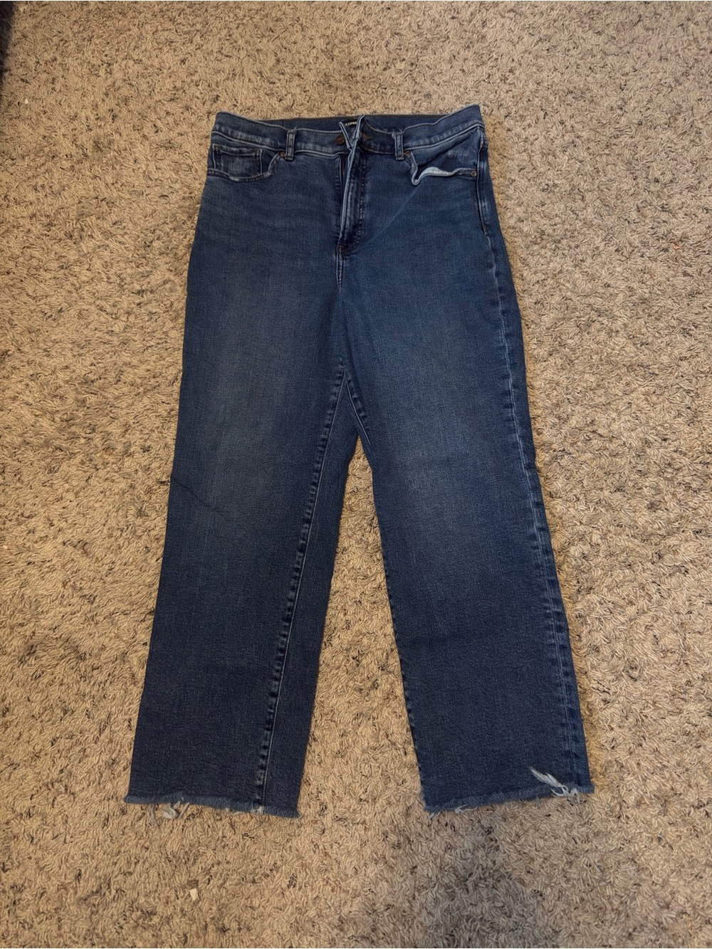 Express Modern Straight Leg  Super High Rise Women’s Jeans in Dark Blue Wash